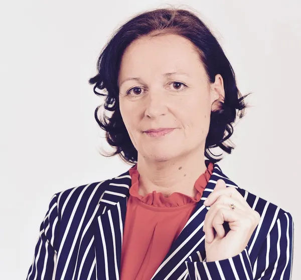 Esther Dekker Mediator & Coach