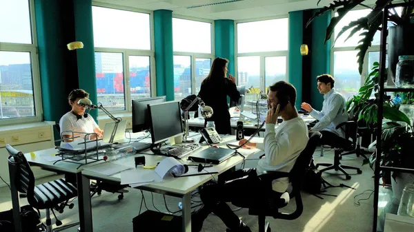 Amsterdam_Attorneys_row_720