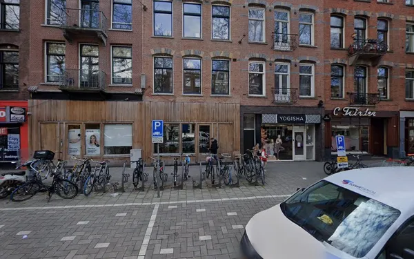 Amsterdam_Dentists_row_350