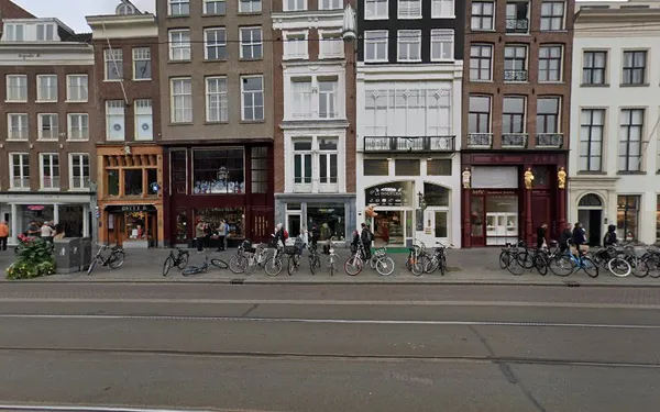 Amsterdam_Dentists_row_360