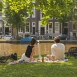13-Amsterdam-daily-life–candid–