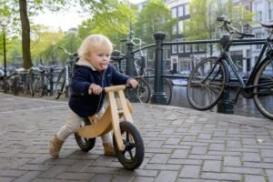 17-Amsterdam-morning–candid–a-t
