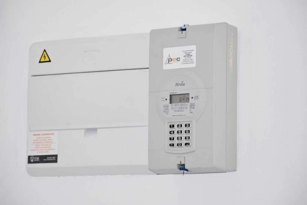 Amsterdam Energy Contract Guide for New Residents
