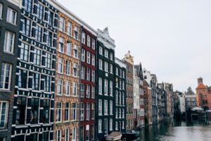 Amsterdam History For Newcomers: A Clear Timeline