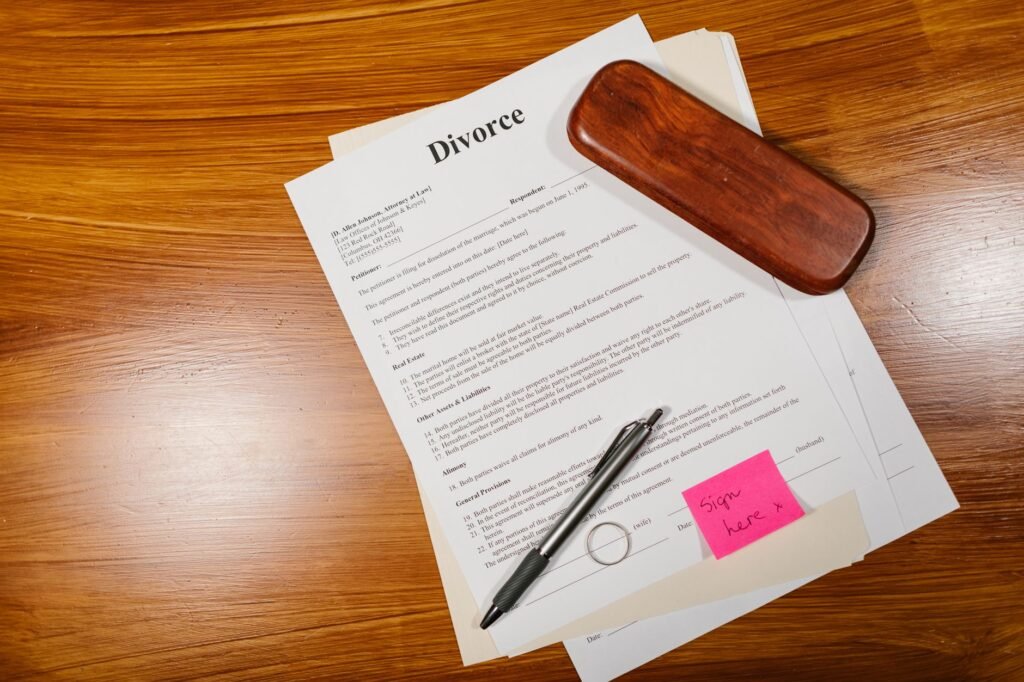 Amsterdam Divorce Guide For Expats: What To Know First