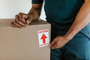Amsterdam Moving Companies For Expats: What To Compare