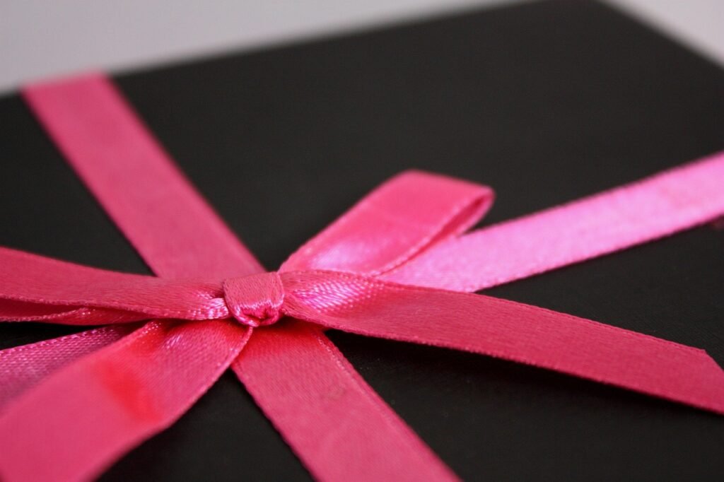 Amsterdam Luxury Gift Guide: Chic Dutch Buys