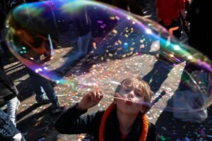 30-Amsterdam-street-party–candid