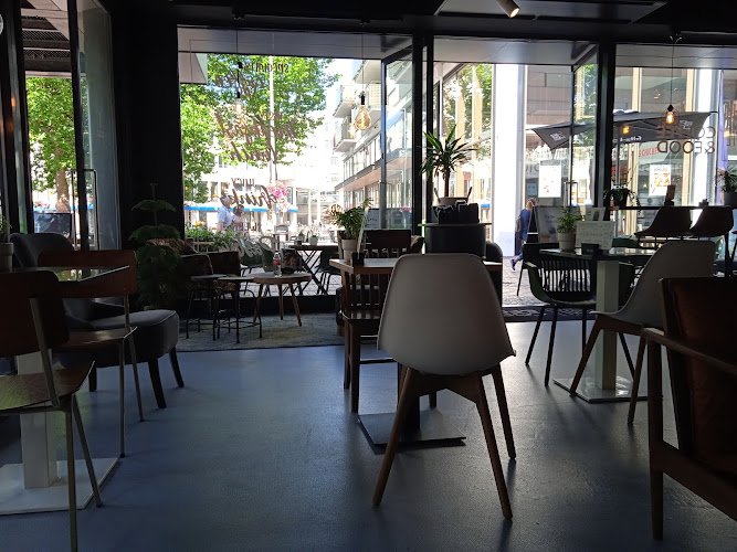 30ML Coffee & Food Arena
