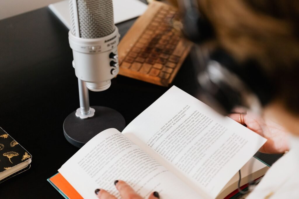 Spoken Word And Poetry Hangouts In Amsterdam: Where To Go