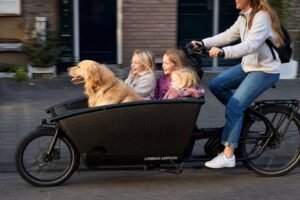 4-Amsterdam-daily-life–candid-p