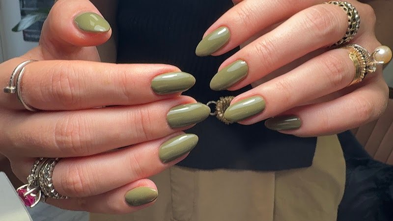 AnniLash Nail & Brow