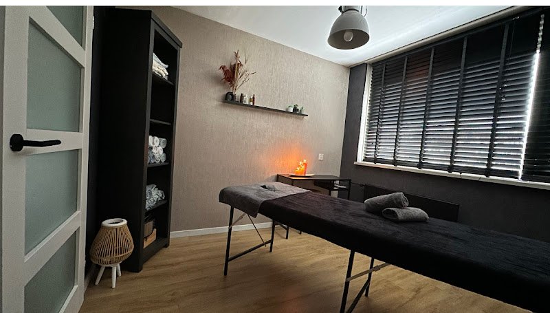 Anouk massage & life coach