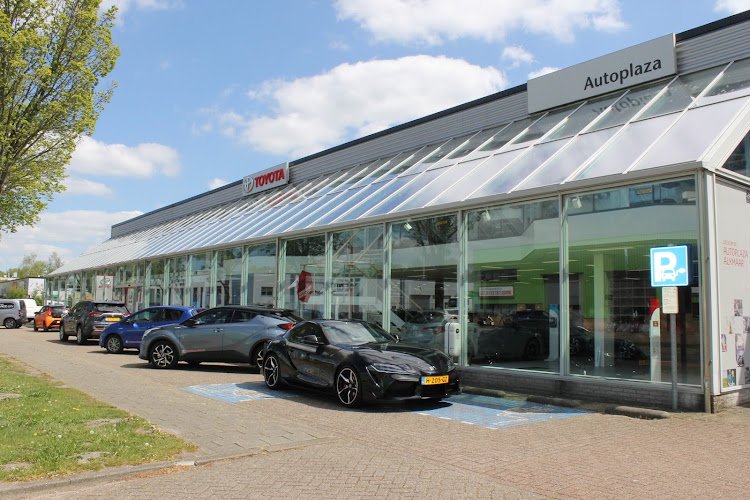 B. D. Autoplaza B.V.