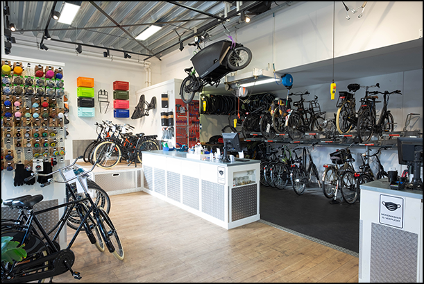 Black Bikes | Bike Rental at Muiderpoort in Amsterdam East