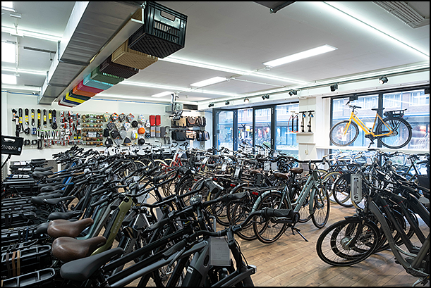 Black Bikes | Bike Rental in Diemen Amsterdam