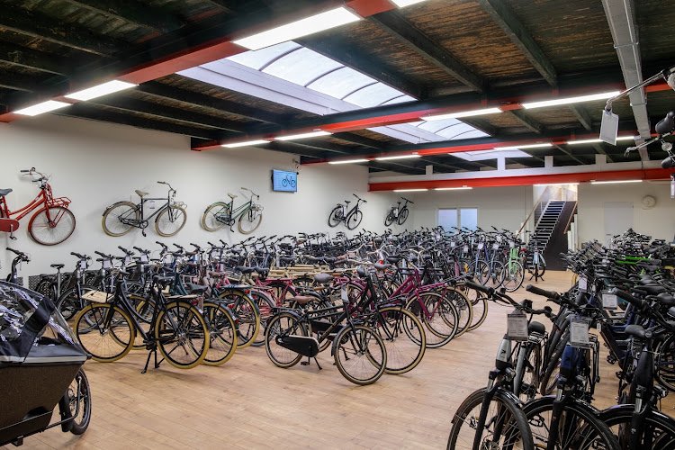 Black Bikes | Bike Rental in the Spaarndammerbuurt in Amsterdam
