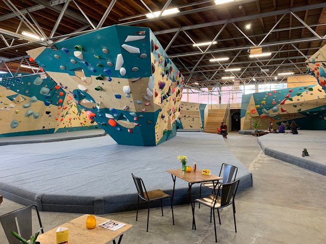 Boulderhal de Fabriek – Hoofddorp 🧗