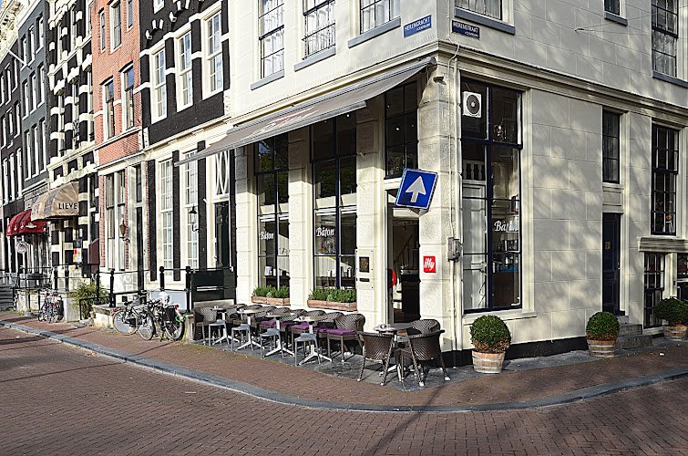 Brasserie Bâton/ Espressamente Baton