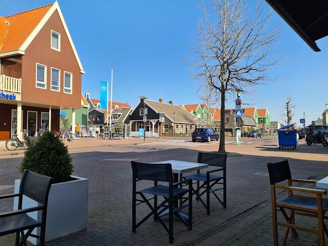 By Bolke Landsmeer