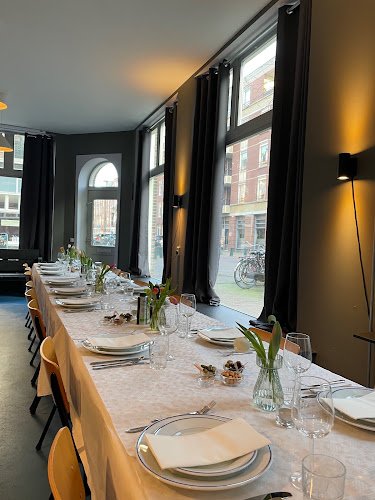 CACHÉ Private Dining – Vergaderlocatie – Workshopruimte (kleine groepen welkom!) // CACHÉ AMSTERDAM