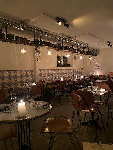 Compartir, wijnbar & restaurant