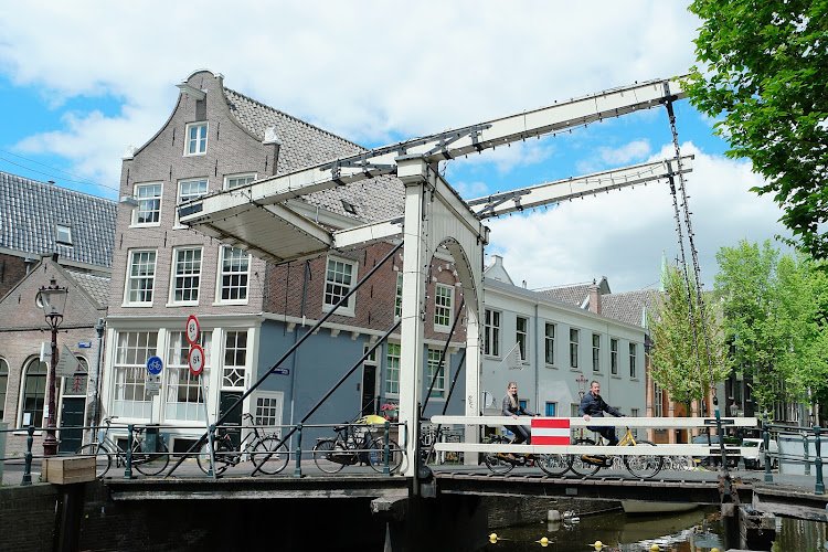 DMC Amsterdam Services – ZOYO Travel