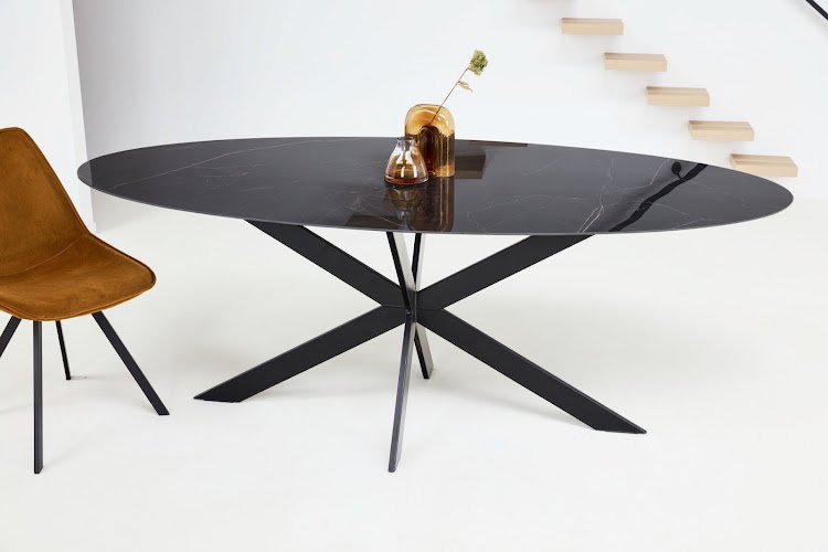 Eettafels en Stoelen Meubel Outlet – Amsterdam