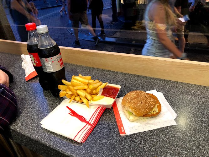 FEBO Amsterdam – Oudezijds Voorburgwal