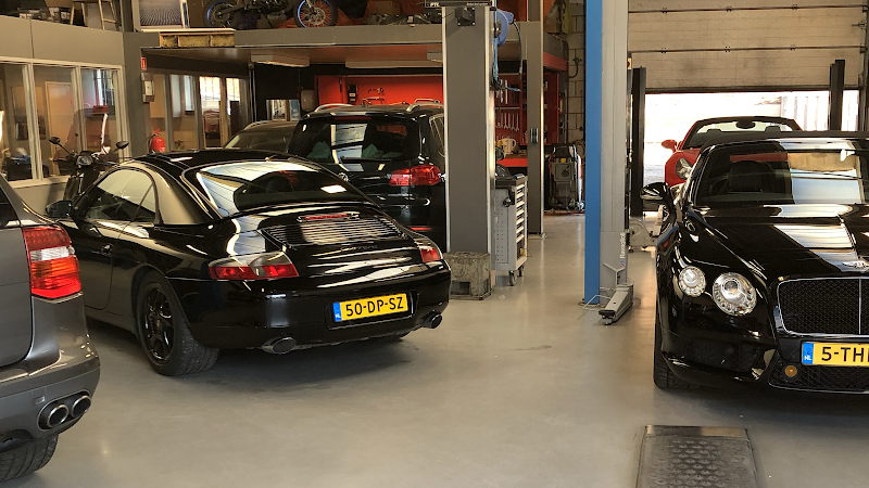 Garage Zwanenburg