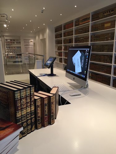 Ibn Baaz Bookstore