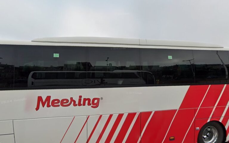 K7 Travel Amsterdam: Day Tour Meeting Point