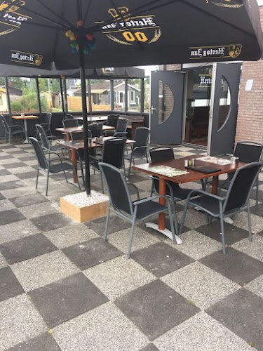 MAZZIKA RESTORANTE ITALIANO