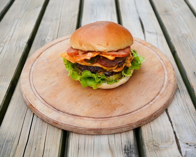 MMA Burger