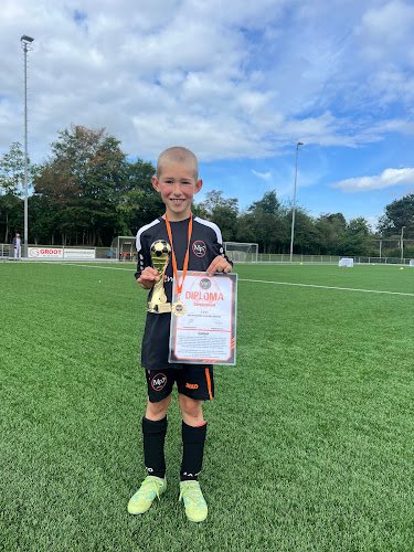 Mp7 Voetbalschool Bussum