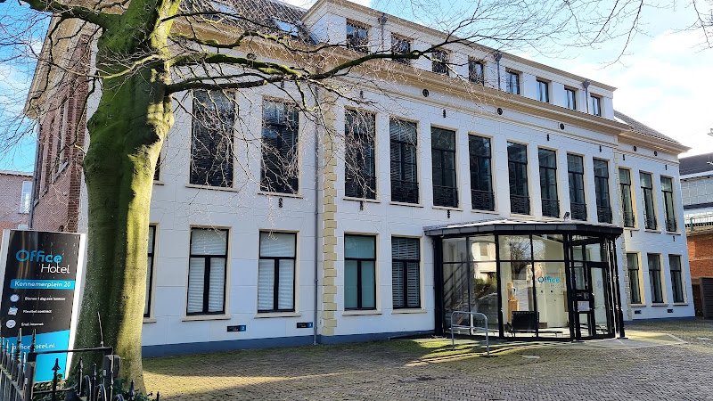 Office Hotel Station