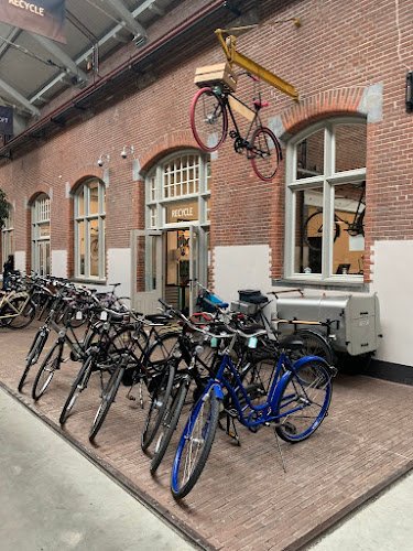 Recycle De Hallen