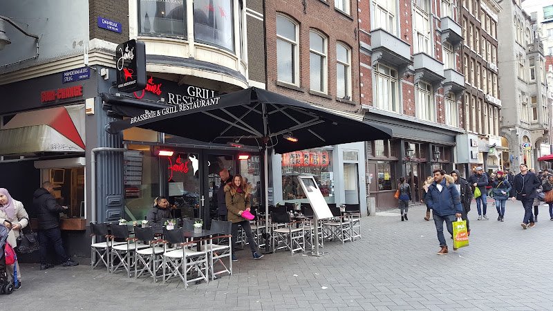 Restaurant At James