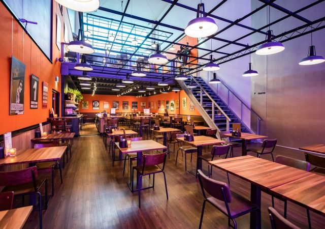 Restaurant First