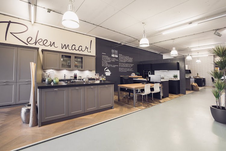Stox Floors & Kitchens