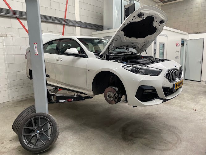 Swarttec Automotive Chiptuning – Onderhoud/ Apk – Natstralen/ wetblasting