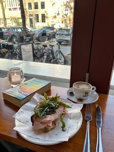 Toscanini Deli