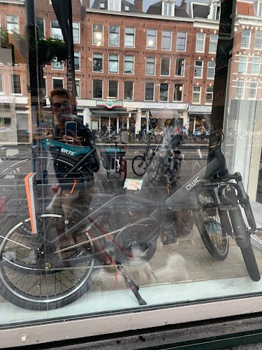 Urban E-Bikes