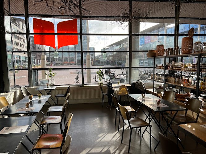 VENSTRA CAFÉ