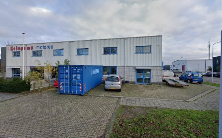 Van Tienderen h/o Colorworks Autoservice Hmeer