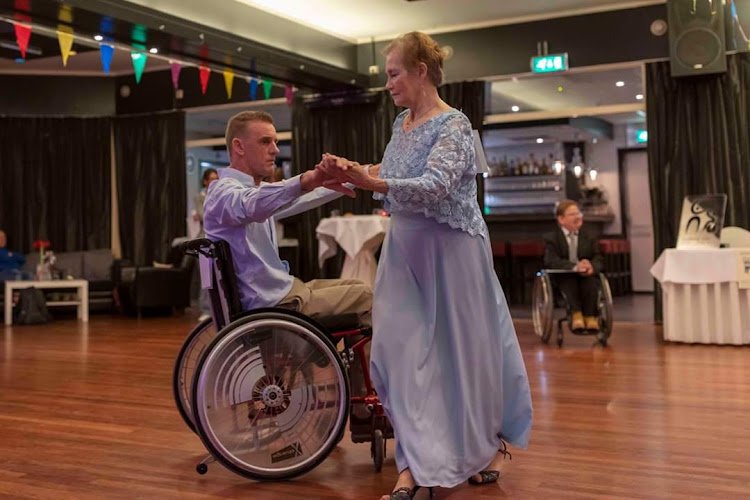 Walking Wheels Stichting Rolstoeldansen