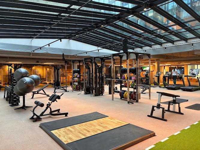 Wijs Health – Gym & Fysio Amsterdam Noord