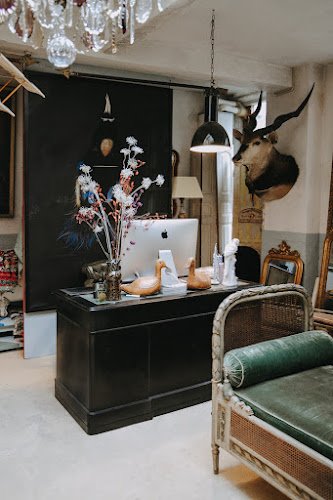 Wildschut Antiques & Decor