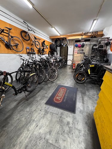 iBike Repair 🚴🏻‍♂️ Rent, Fatbike, fietsenmaker