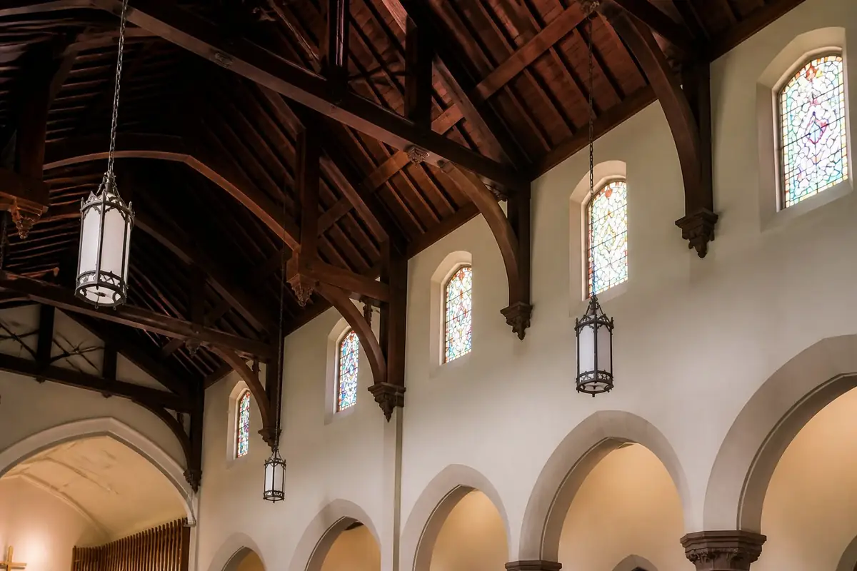 churches - church-ceiling-with